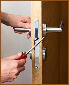 Interstate Locksmith Shop Staten Island, NY 347-491-4561 - 7-lock-installation